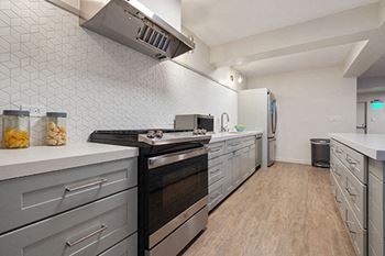 Clubhouse Kitchen | Metro Fremont Apartments